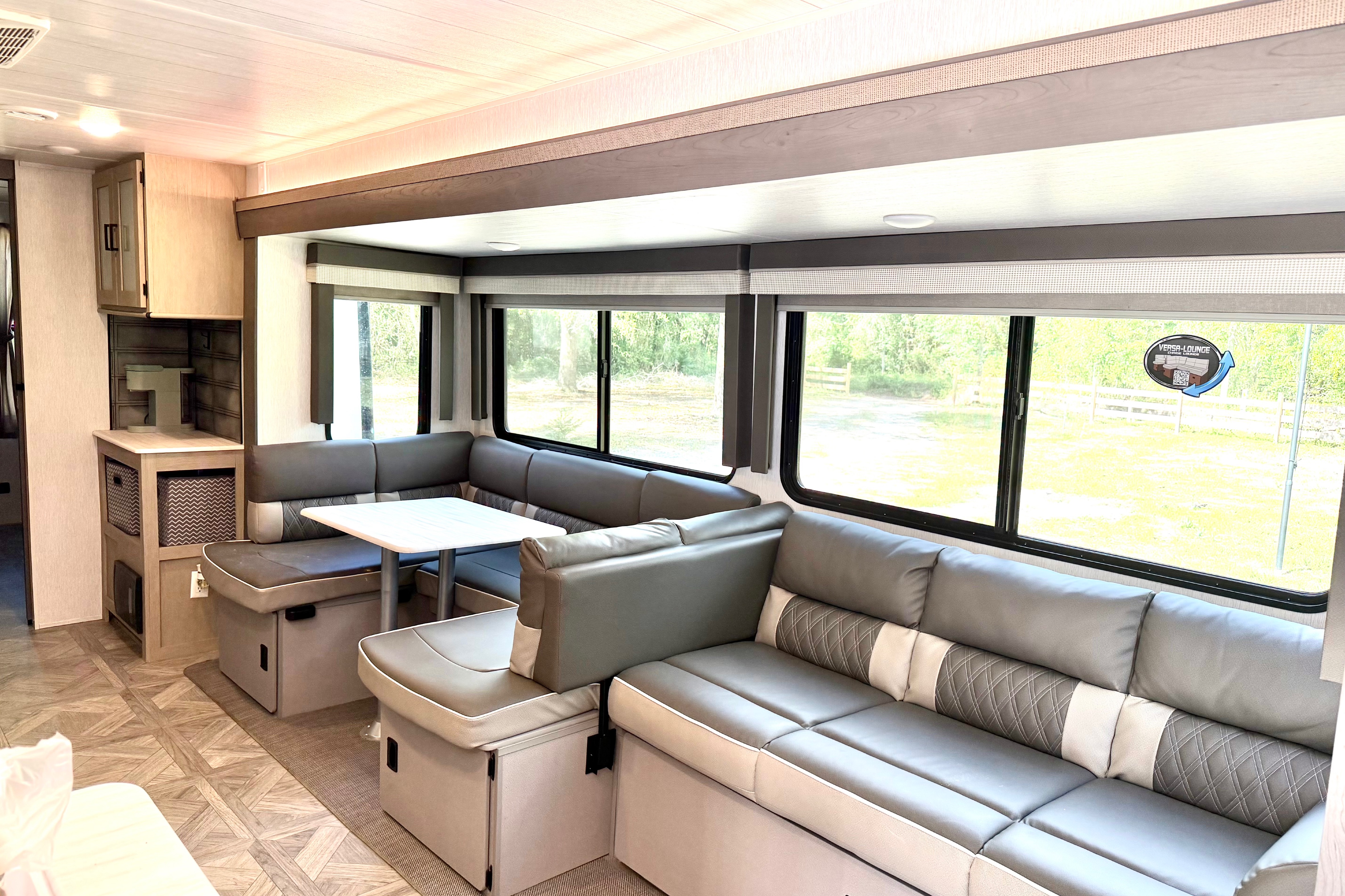 Eli's Forest River 32BHDSX Travel Trailer