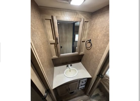 "Willow" Coachman Freelander 29KS Anniversary Edition Class C