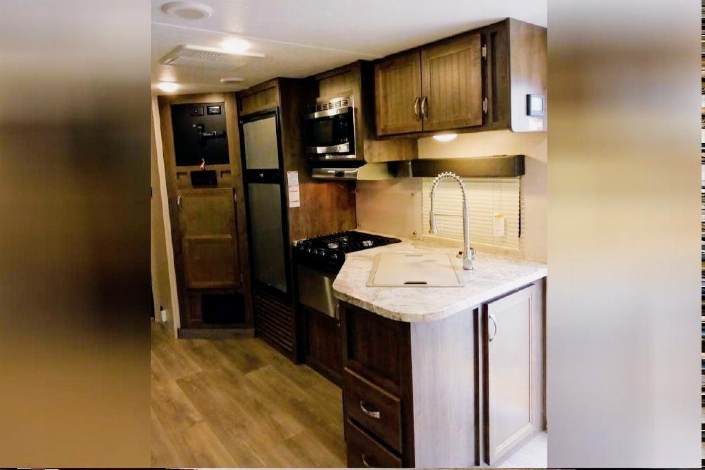 Beautiful Dutchmen Coleman Camper - Adventure Awaits