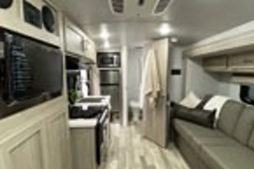 Pet friendly - On or off grid Geo pro Travel Trailer