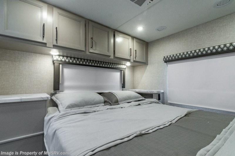 2025 Geneva – Class C | Sleeps 8 | Fully Equipped | BUNK BEDS & KIDS