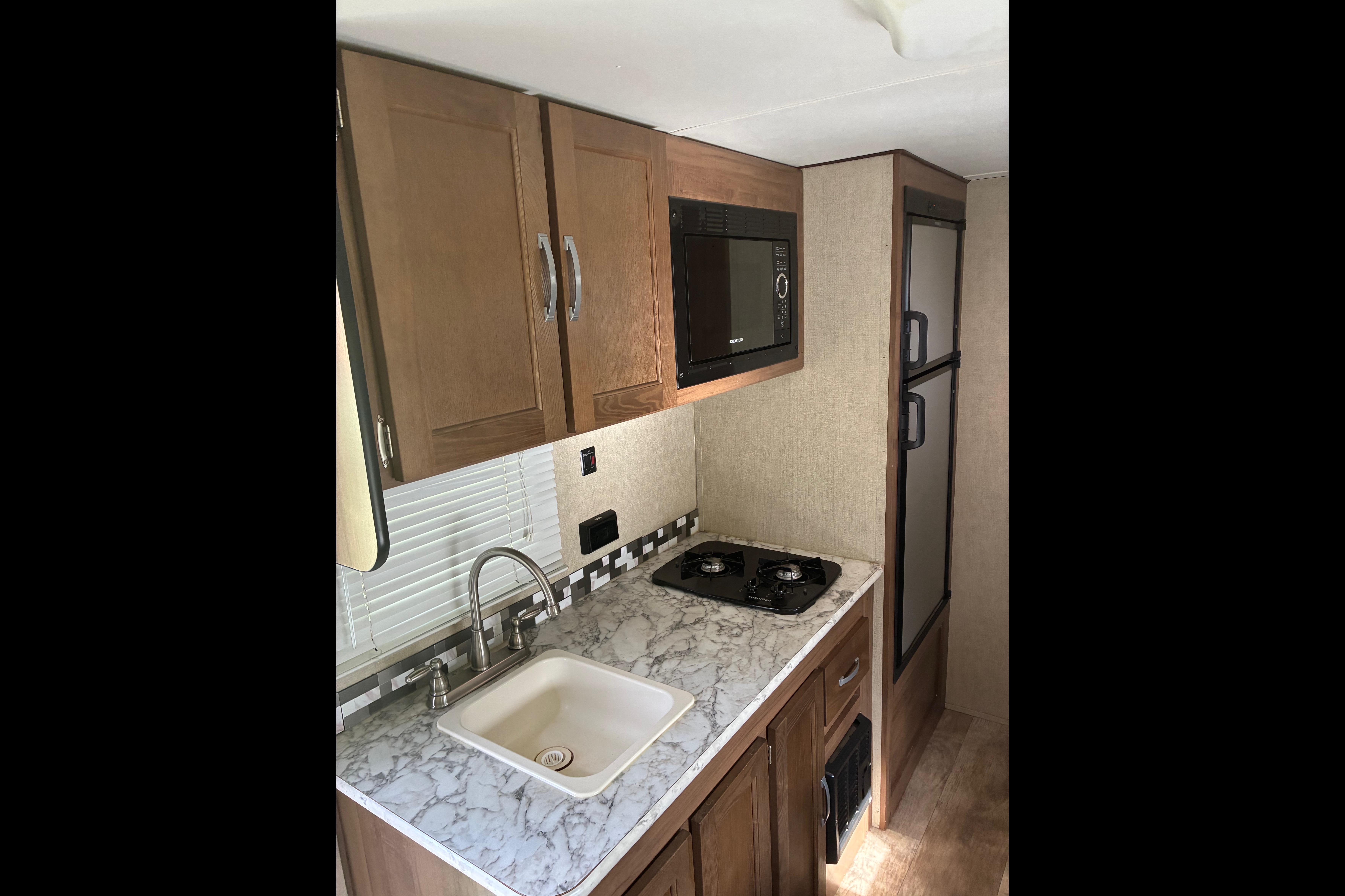 Buddy’s Gulf Stream Ameri-Lite super Lite Travel Trailer