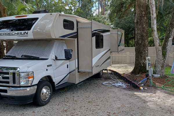 Rays coachman leprechan 260ds Class C