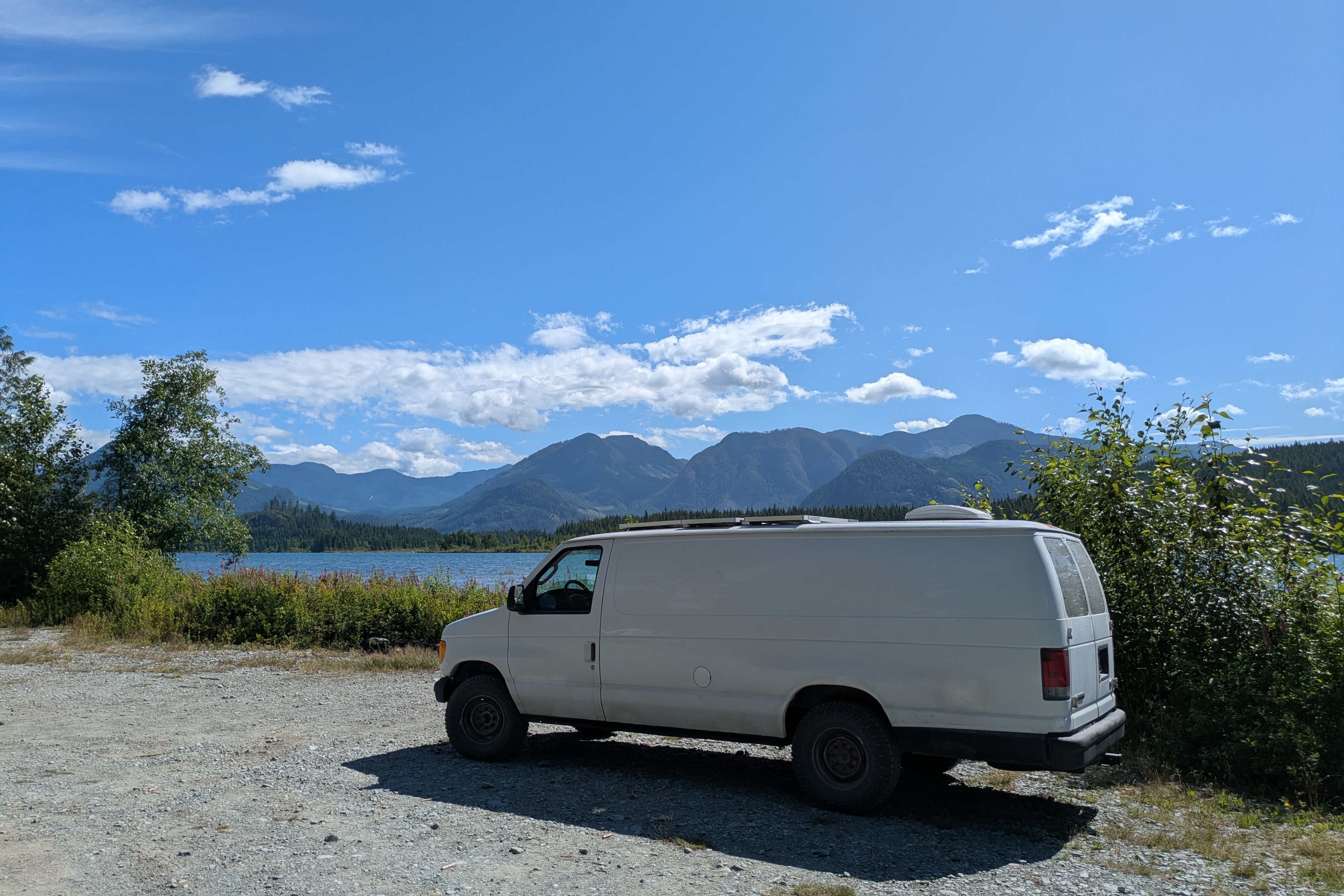 Extra Long Bed 6ft6" Heated Solar Powered Cosy Cabin on Wheels!