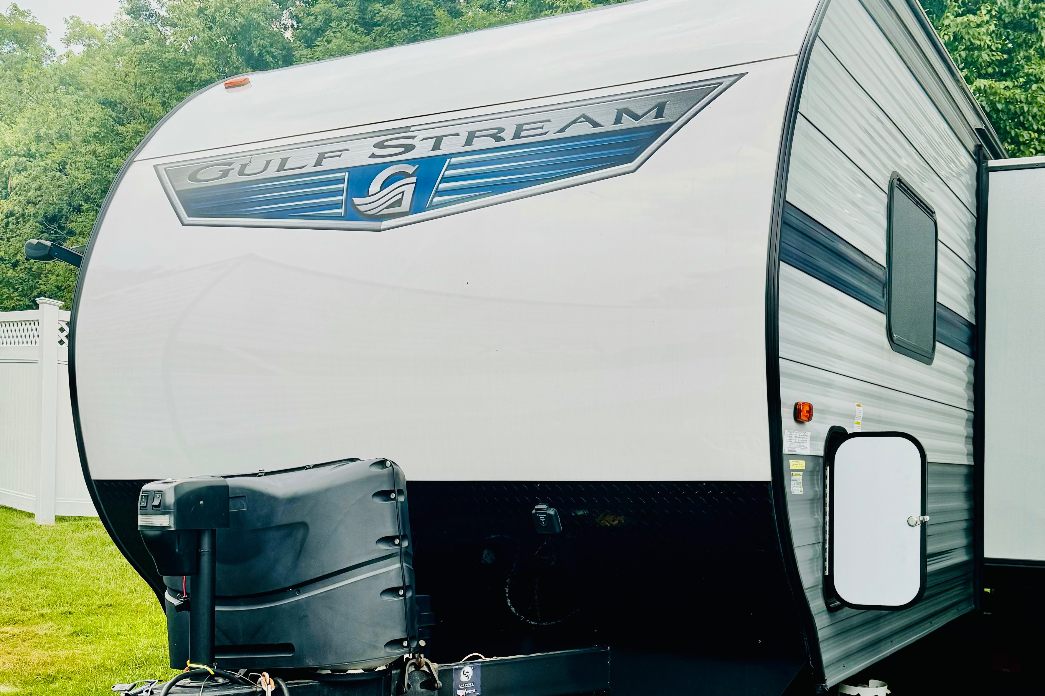 HOME-ON-THE-WHEEL spacious 2021 Gulf Stream Ameri-Lite Travel Trailer