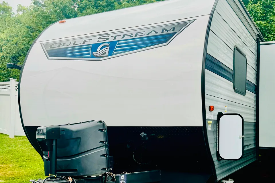 HOME-ON-THE-WHEEL spacious 2021 Gulf Stream Ameri-Lite Travel Trailer