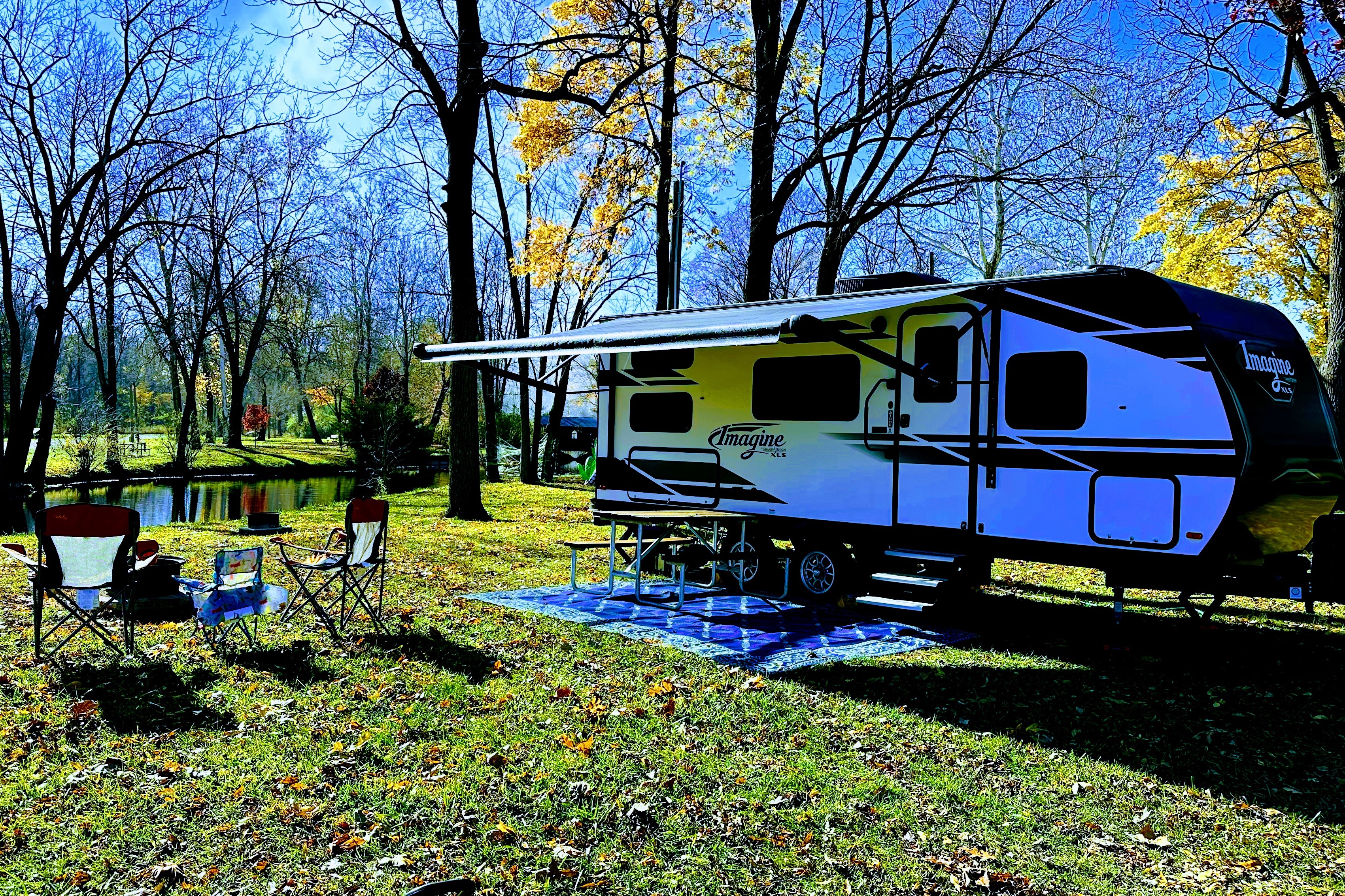 2021 Grand Design Imagine XLS 21BHE Travel Trailer