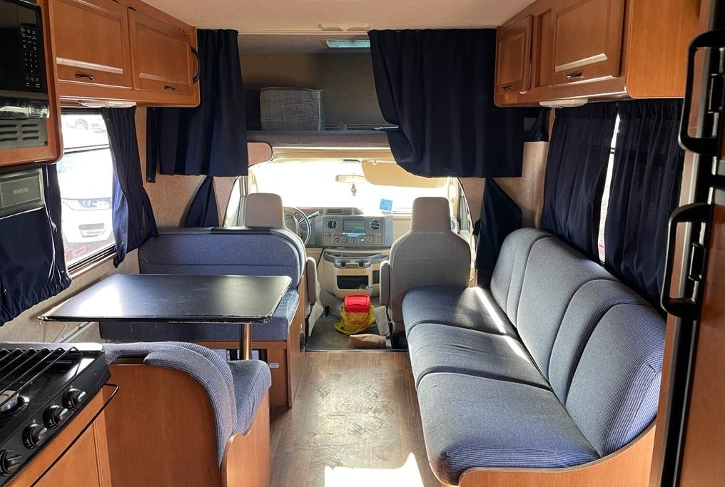 Thor Motorcoach Majestic 28A
