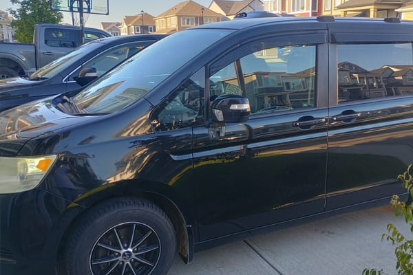 Honda Camper (8 seats/2 sleeps)Park Pass+Airport pickup+(US/Canada)