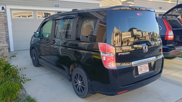 Honda Camper (8 seats/2 sleeps)Park Pass+Airport pickup+(US/Canada)