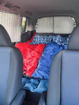 Honda Camper (8 seats/2 sleeps)Park Pass+Airport pickup+(US/Canada)
