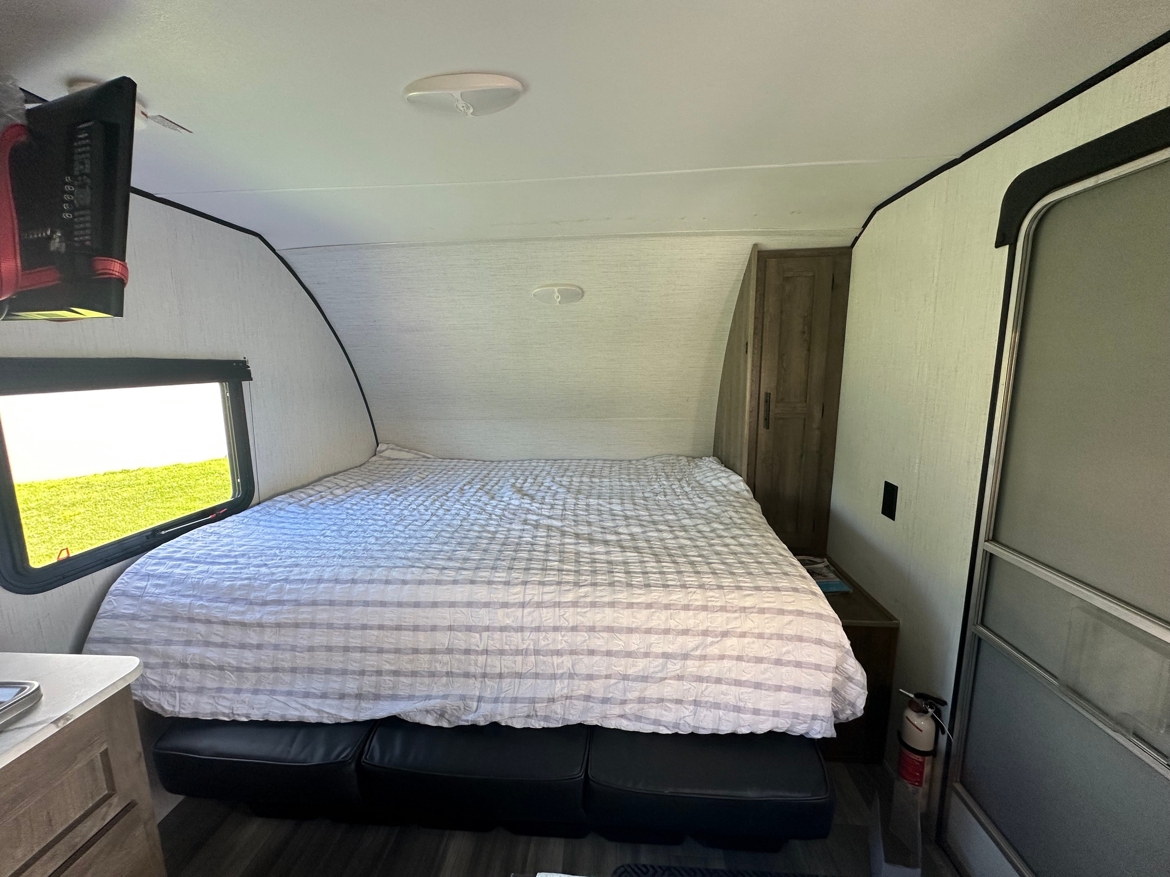 Adventure-Ready 2022 Pioneer Trail Blazer – Comfort Meets the Open Road