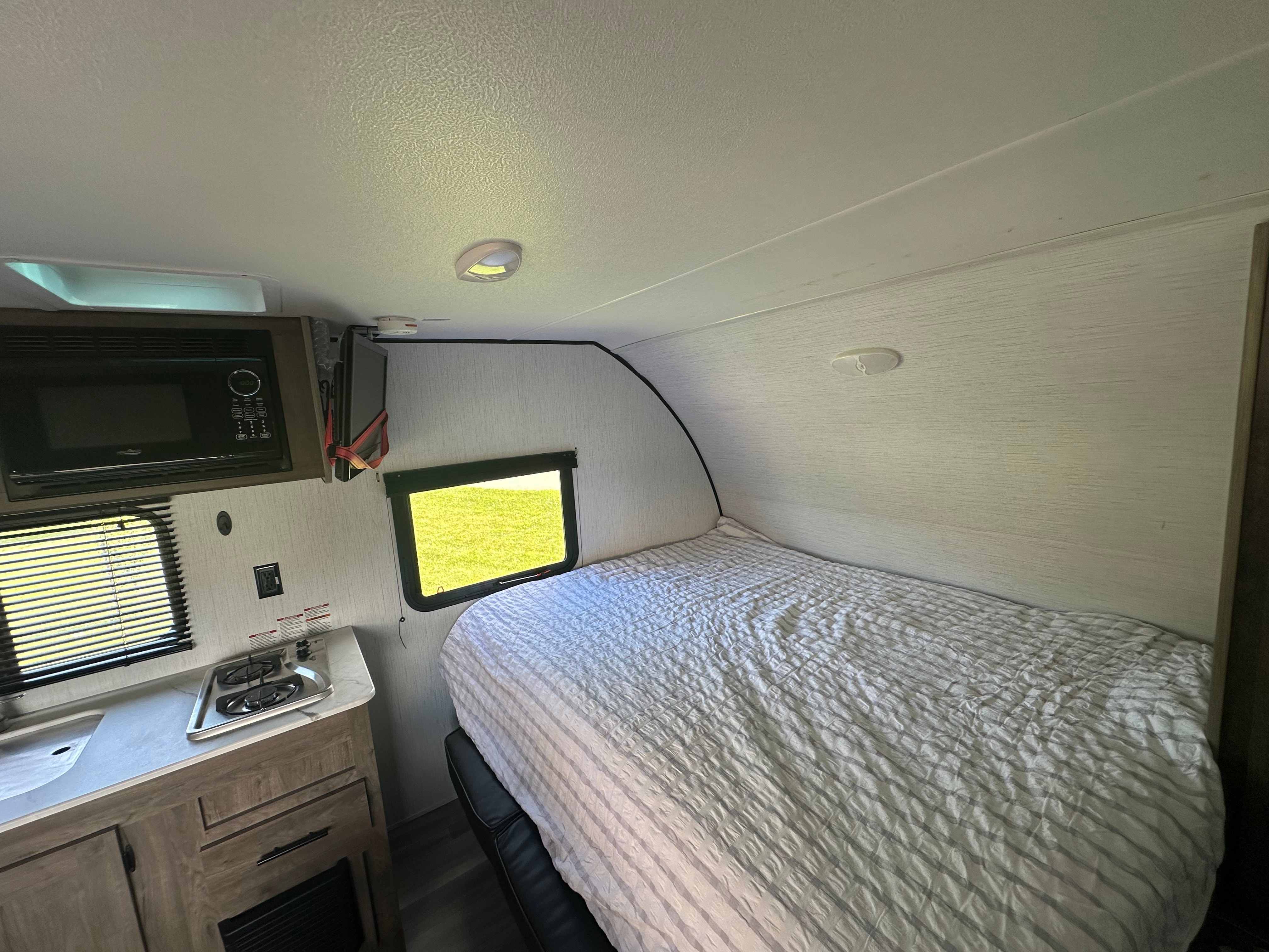 Adventure-Ready 2022 Pioneer Trail Blazer – Comfort Meets the Open Road