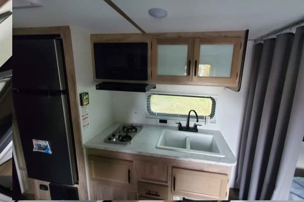 Grand River 25BH Travel Trailer