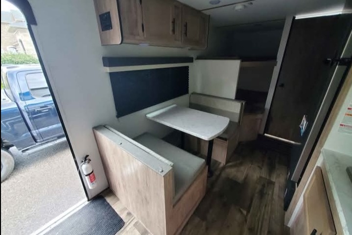  Grand River 25BH Travel Trailer
