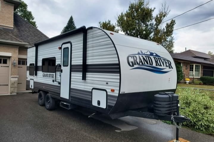  Grand River 25BH Travel Trailer