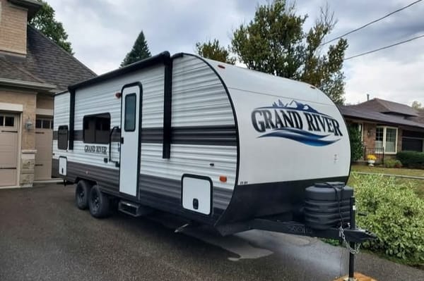 Grand River 25BH Travel Trailer