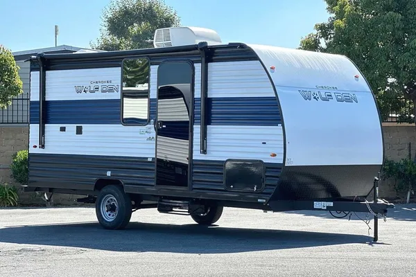 Forest River Cherokee Wolf Den 16 EV Travel Trailer