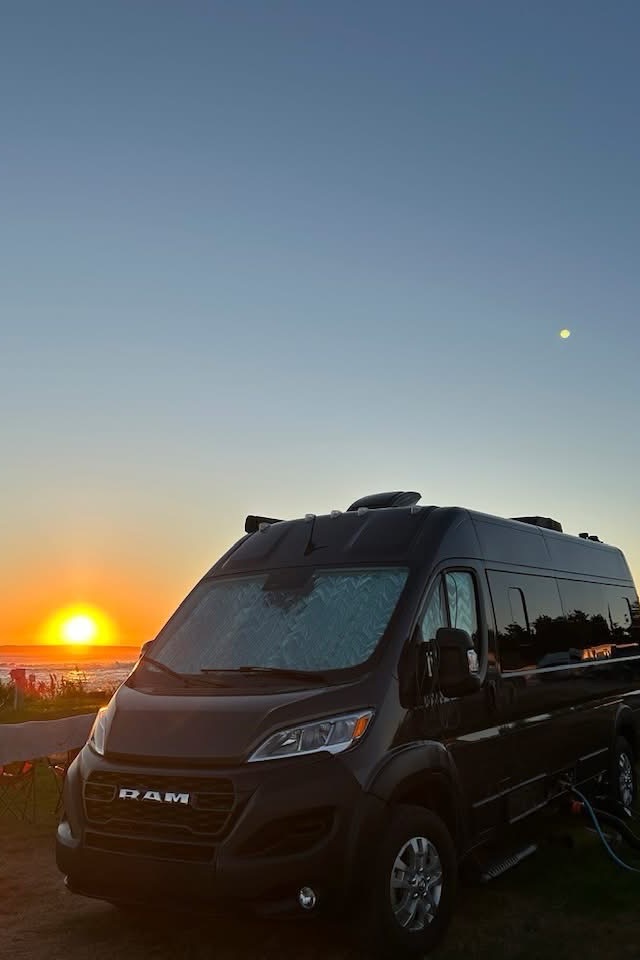 John's Airstream Rangeline Class B