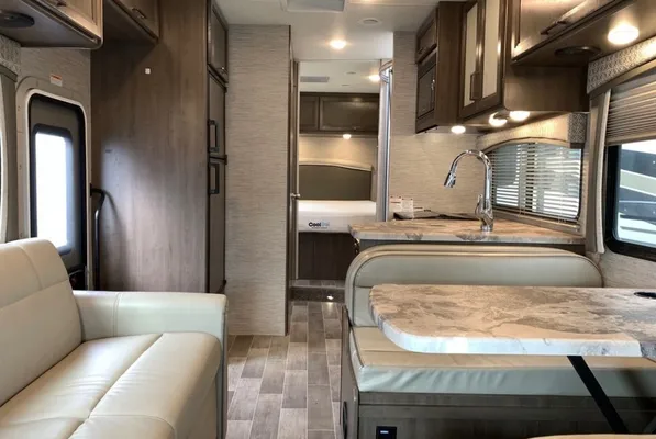 Stephani's Thor Motor Coach Chateau Class C