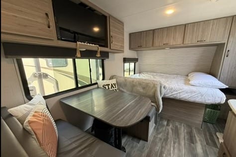 Lightweight Passport 170BH TT - SUV Towable - Sleeps 6
