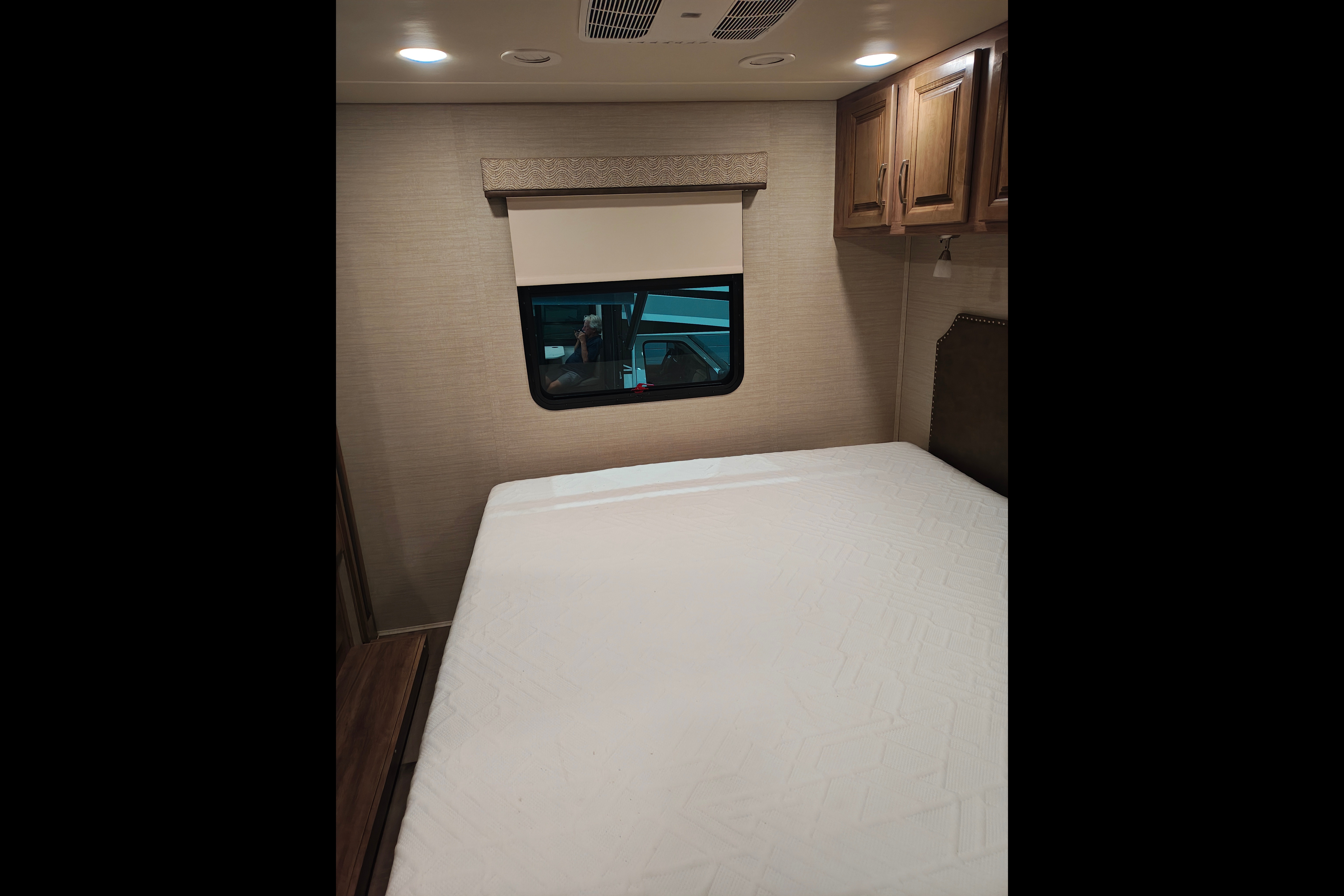 Jonathan's Grayco Precept 34Gg Class A
