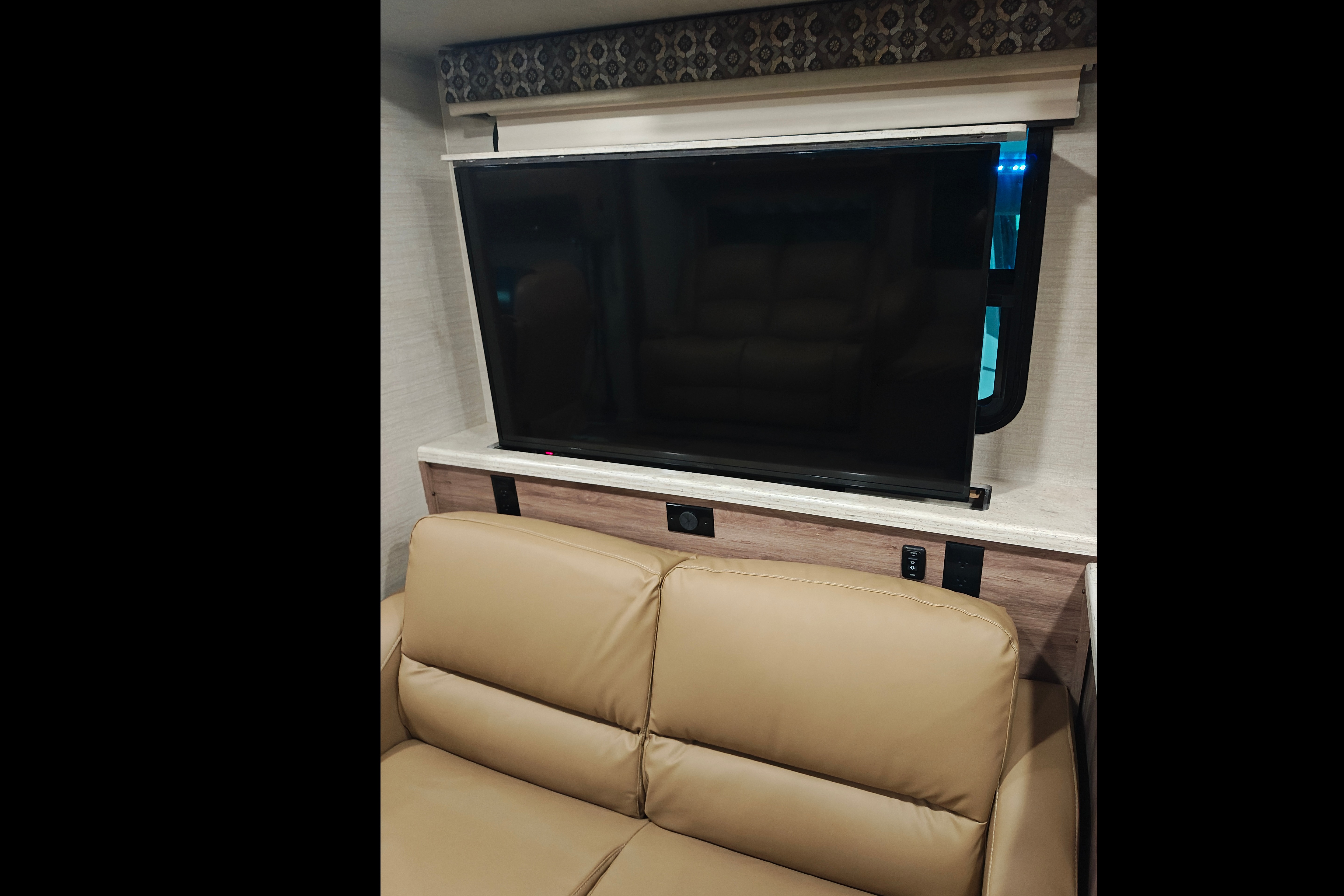 Jonathan's Grayco Precept 34Gg Class A