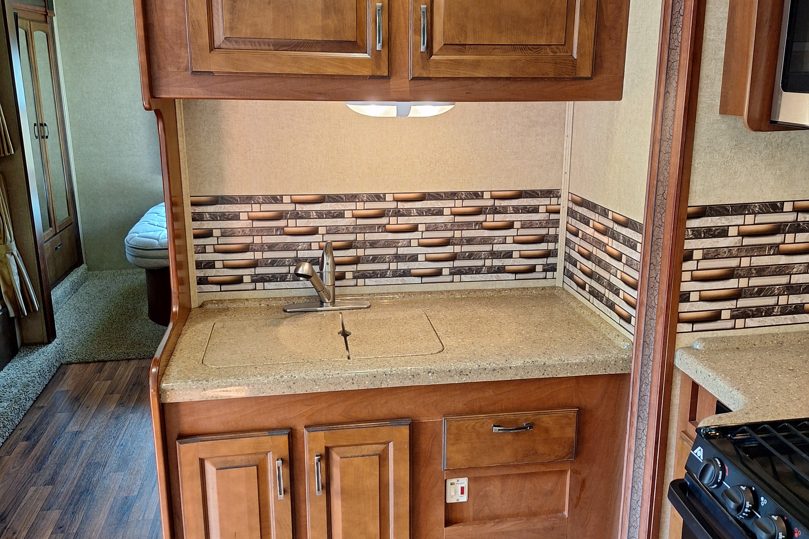 Smooth Sailing RV - Jayco Greyhawk 31FS Class C