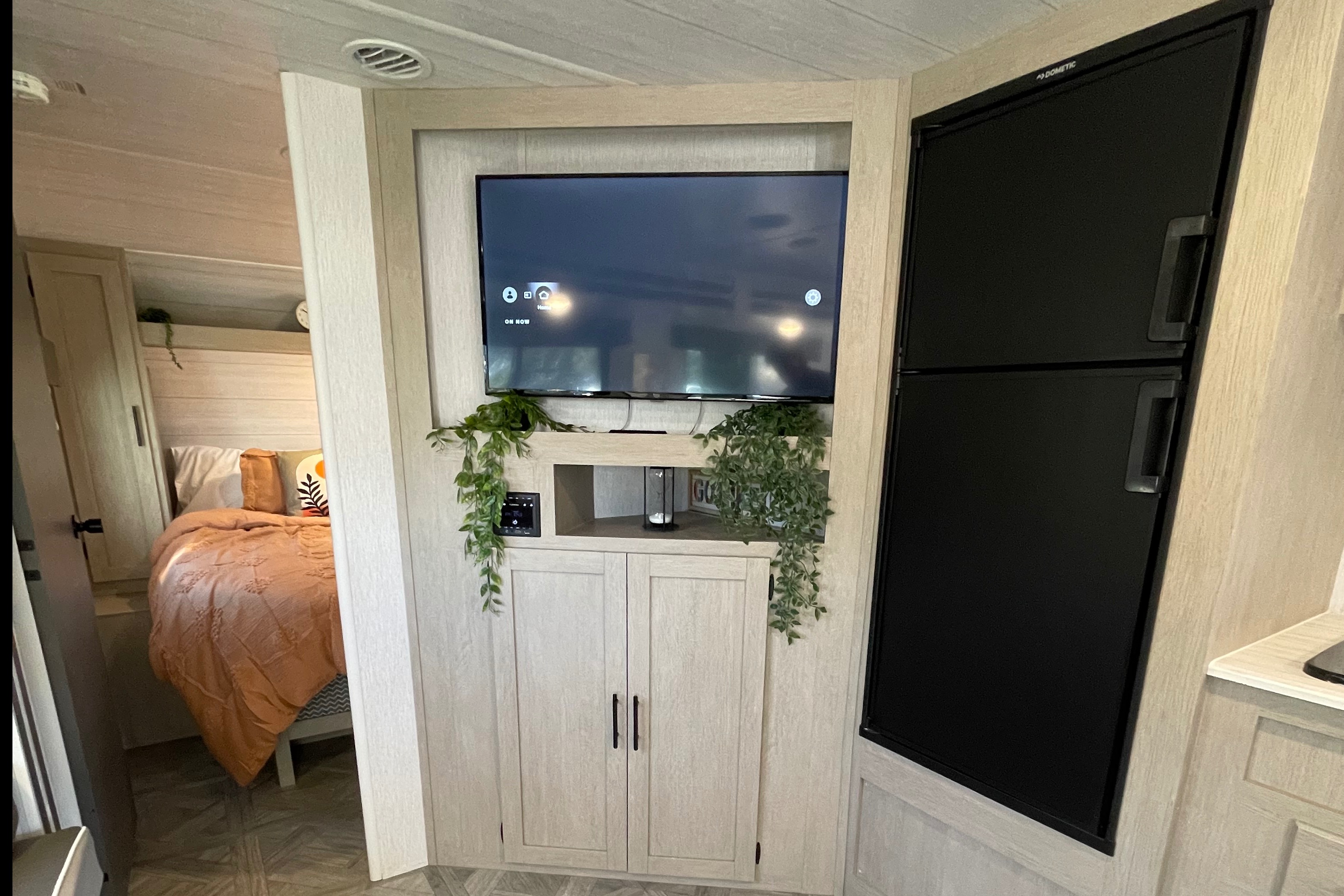 2024 Forest River Wildwood X-Lite Slide Out Travel Trailer