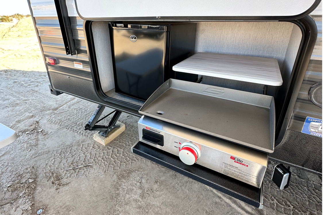 2024 Forest River Wildwood X-Lite Slide Out Travel Trailer