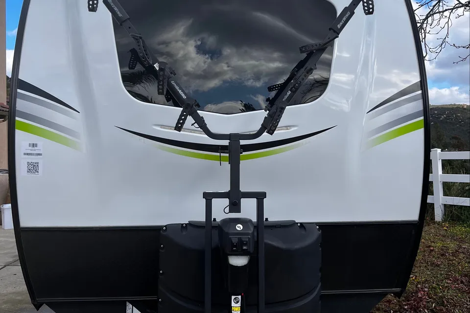 Sean's Forest River Flagstaff epro 19fbs Travel Trailer