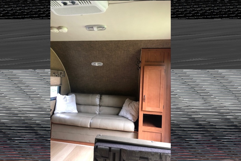 Maryna's Forest River Cascade 17BH Travel Trailer