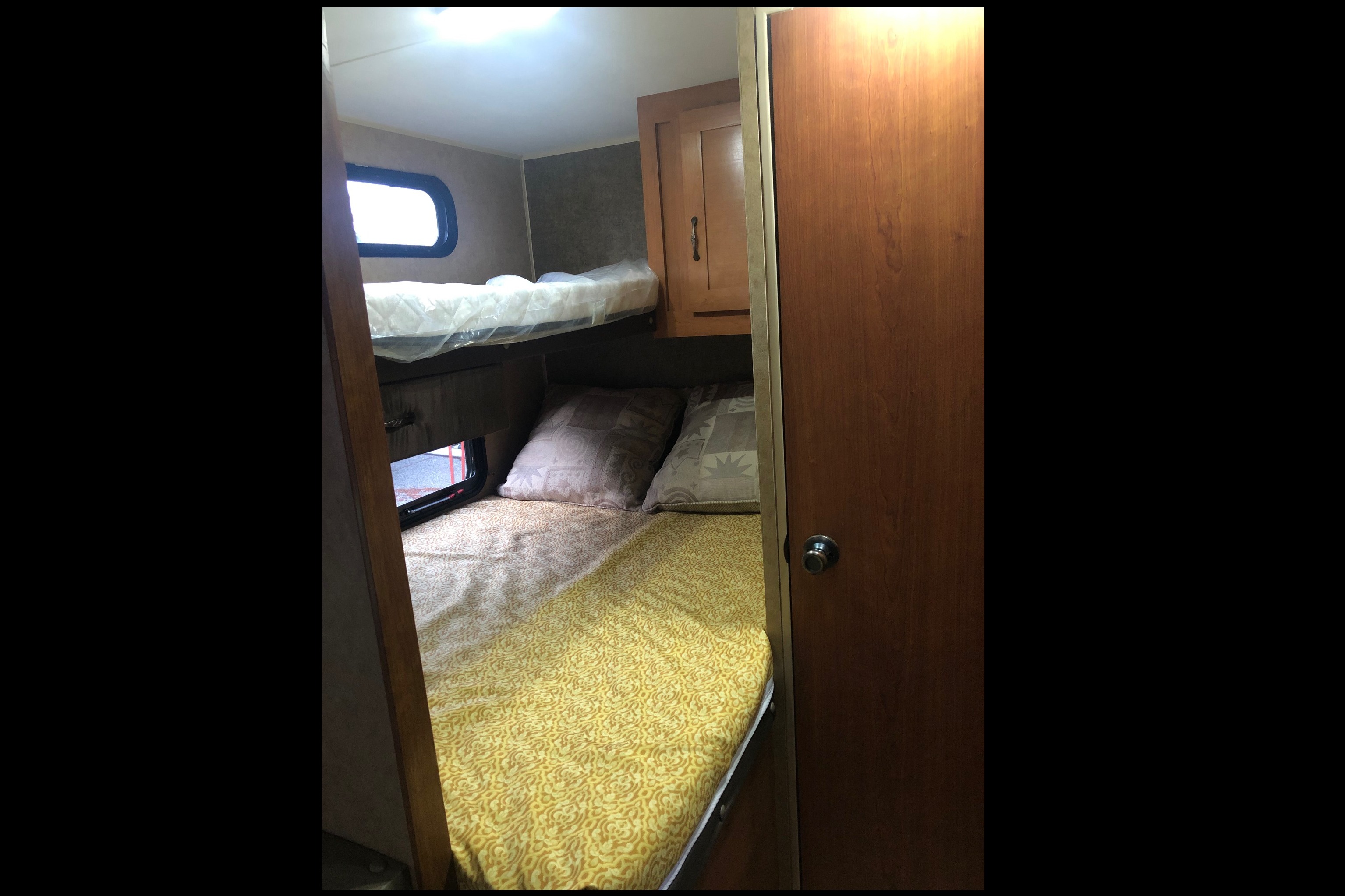 Maryna's Forest River Cascade 17BH Travel Trailer