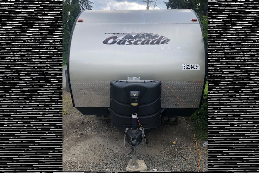 Maryna's Forest River Cascade 17BH Travel Trailer