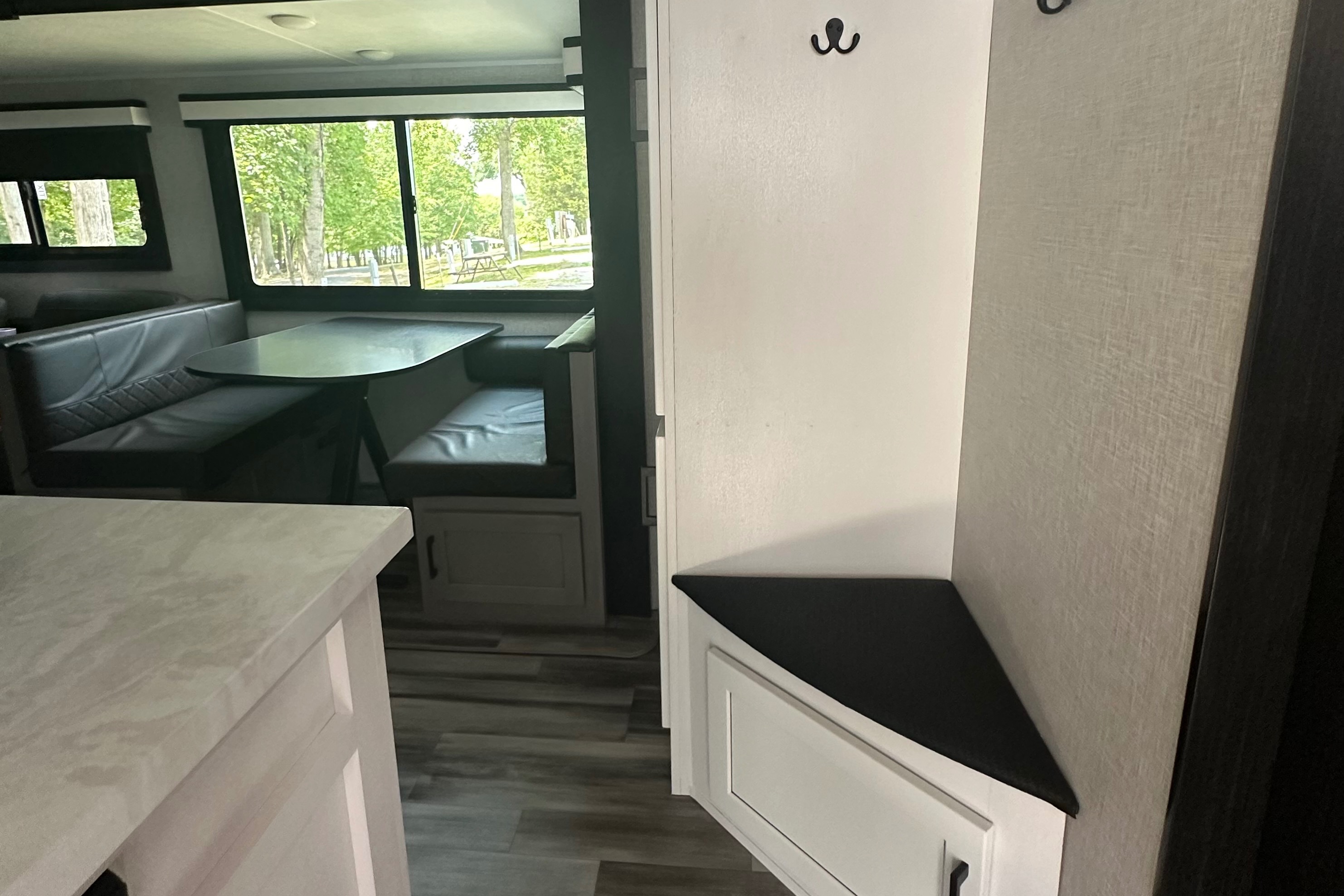 2024 Jayco Jay Feather 27BHB