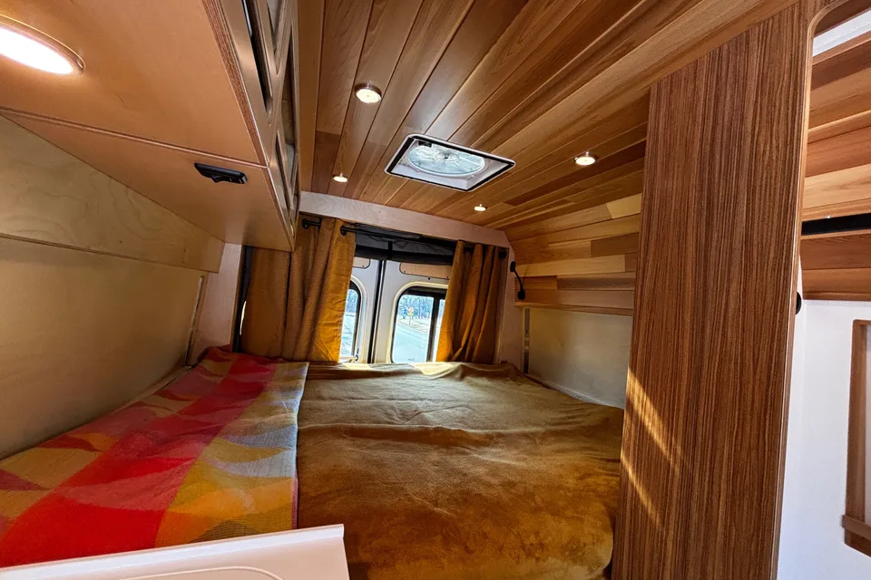 ARTHUR DOGDE PROMASTER  3500