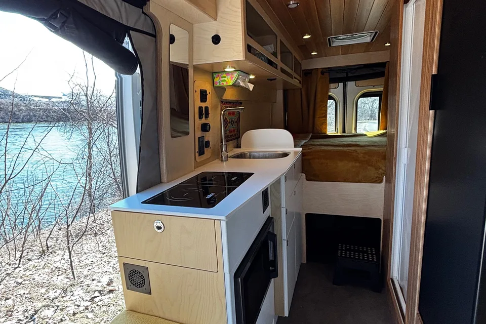 ARTHUR DOGDE PROMASTER  3500
