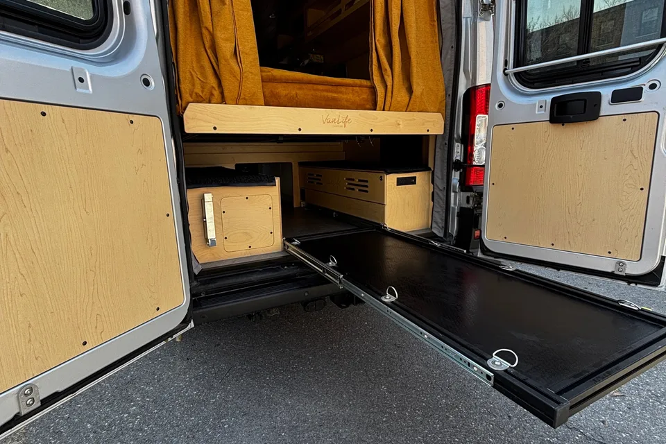 ARTHUR DOGDE PROMASTER  3500