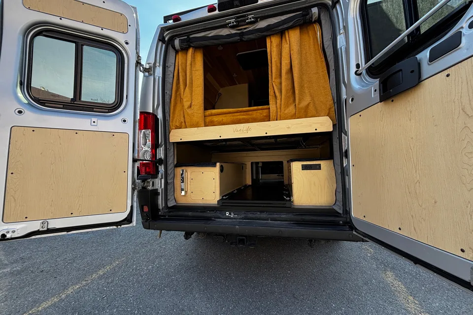 ARTHUR DOGDE PROMASTER  3500