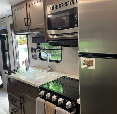 Janet's Jayco Jay Flight SLX Travel Trailer