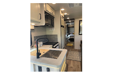Ustacyia's Class C Jayco Greyhawk