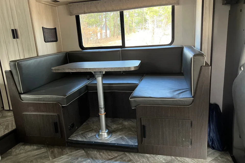 Timber Lane Forest River Fun Seeker Class C