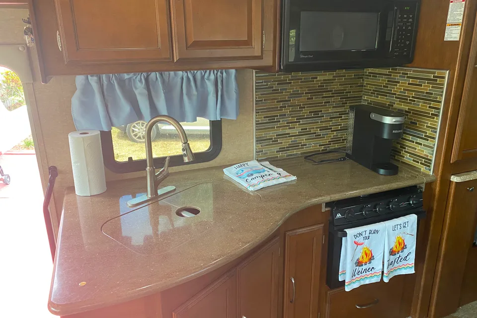 Gary's Coachmen Mirada 35BH Class A