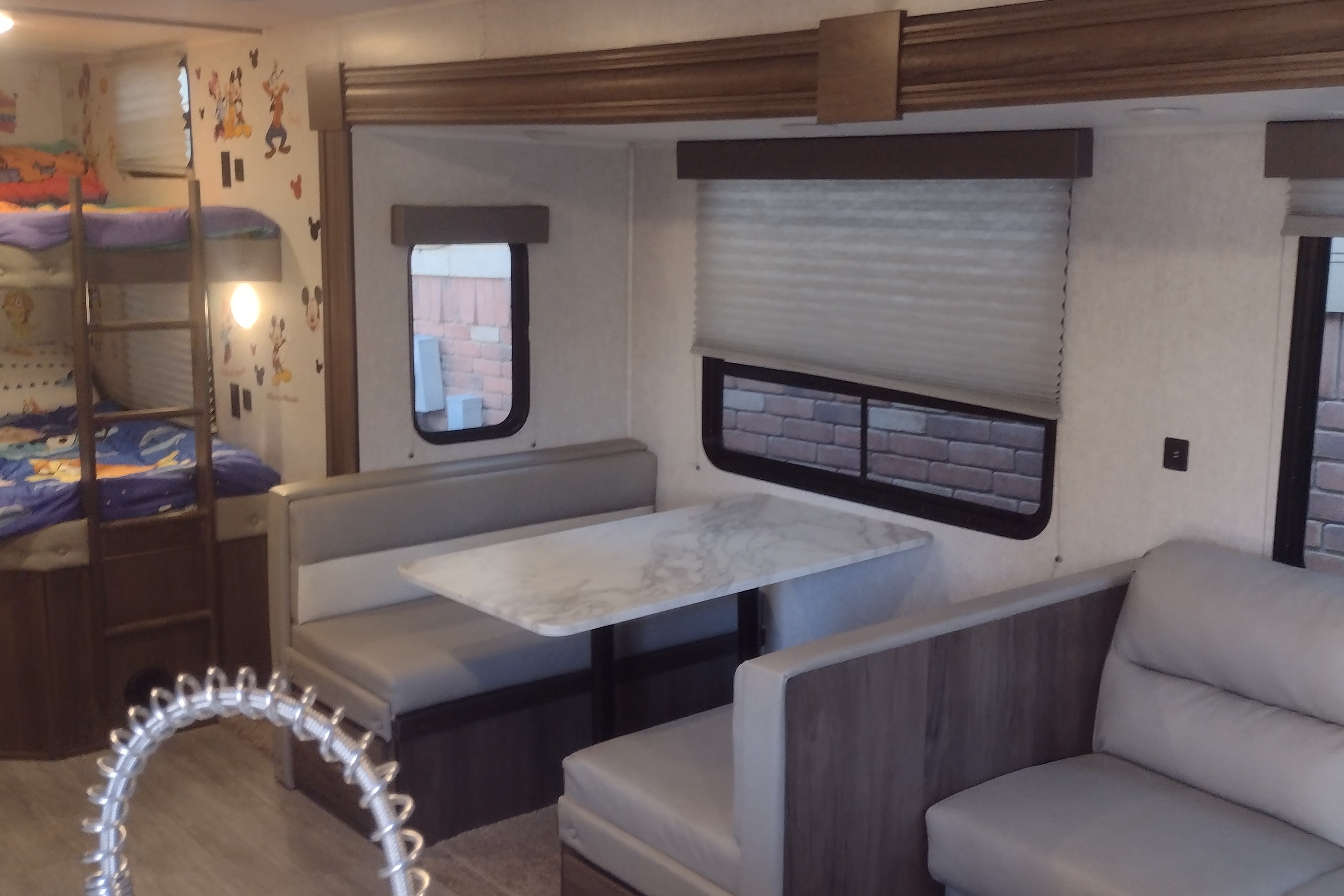 Silver Lake 1 w/Bunks: Delivery Available ($85):No Prep Fee: Equipped