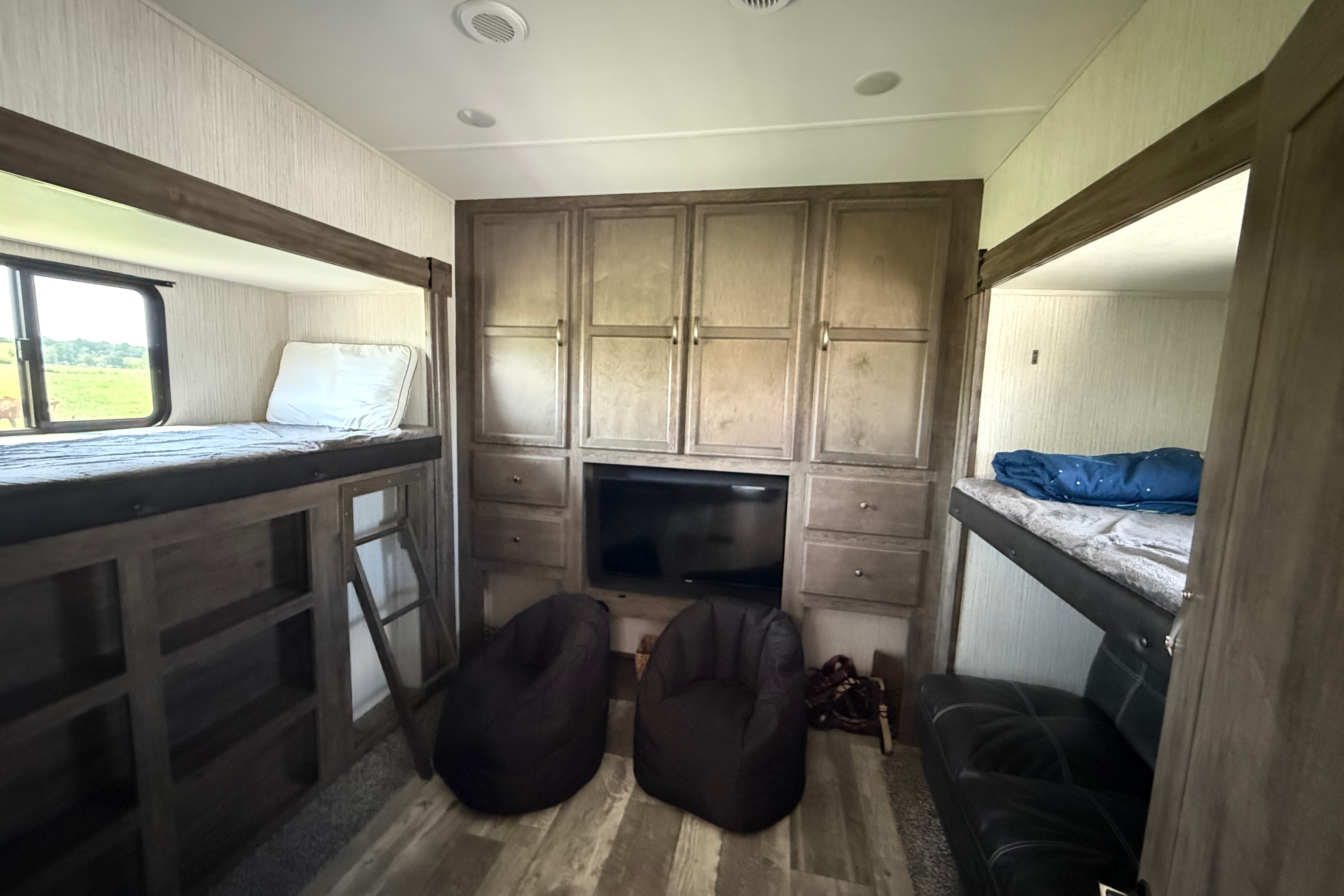 Camp with Comfort  Forest River Sandpiper 384QB0K Fifth Wheel
