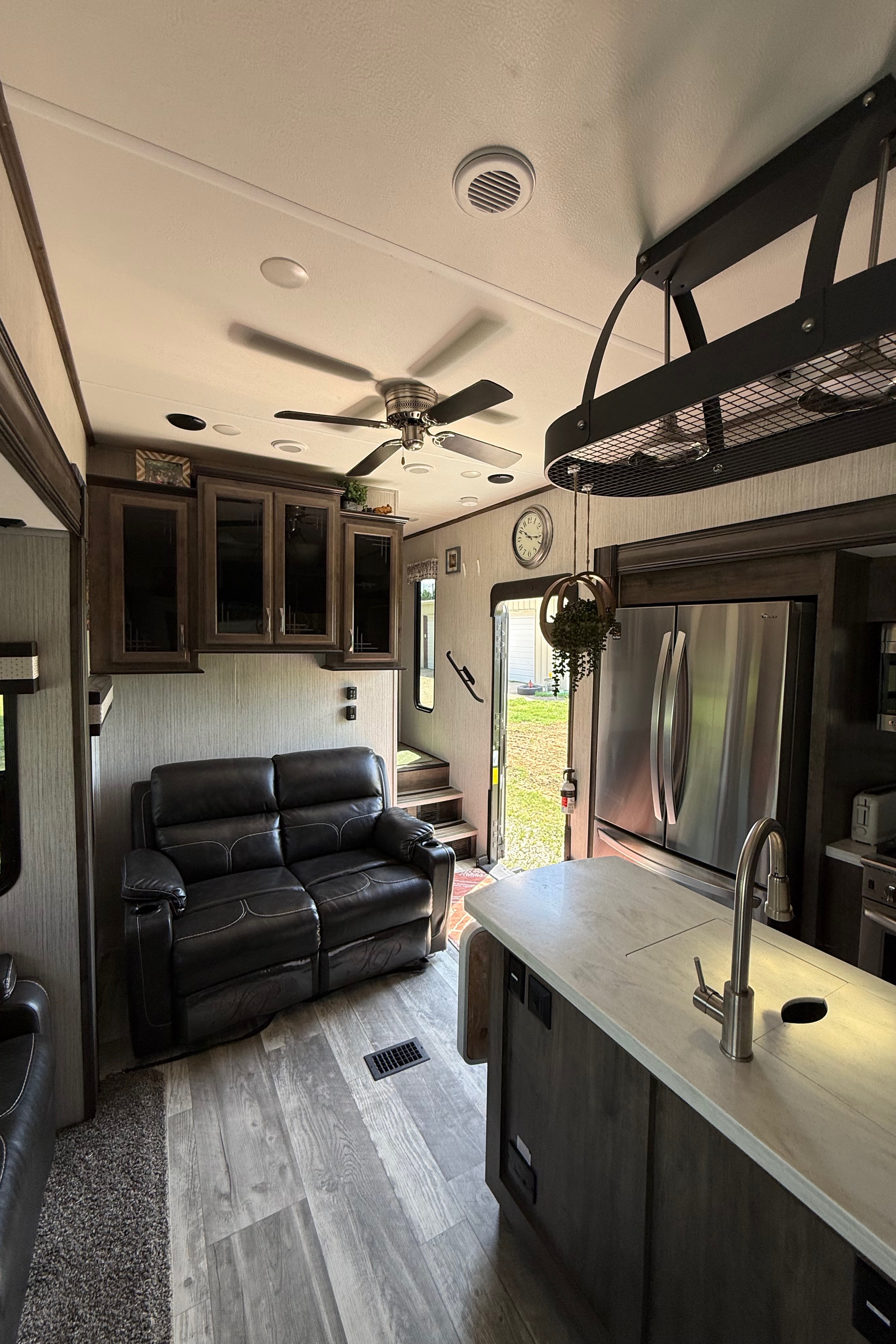 Camp with Comfort  Forest River Sandpiper 384QB0K Fifth Wheel
