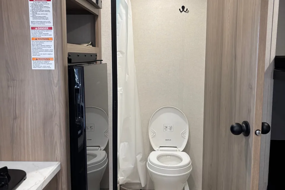 Jr's Keystone Coleman Travel Trailer