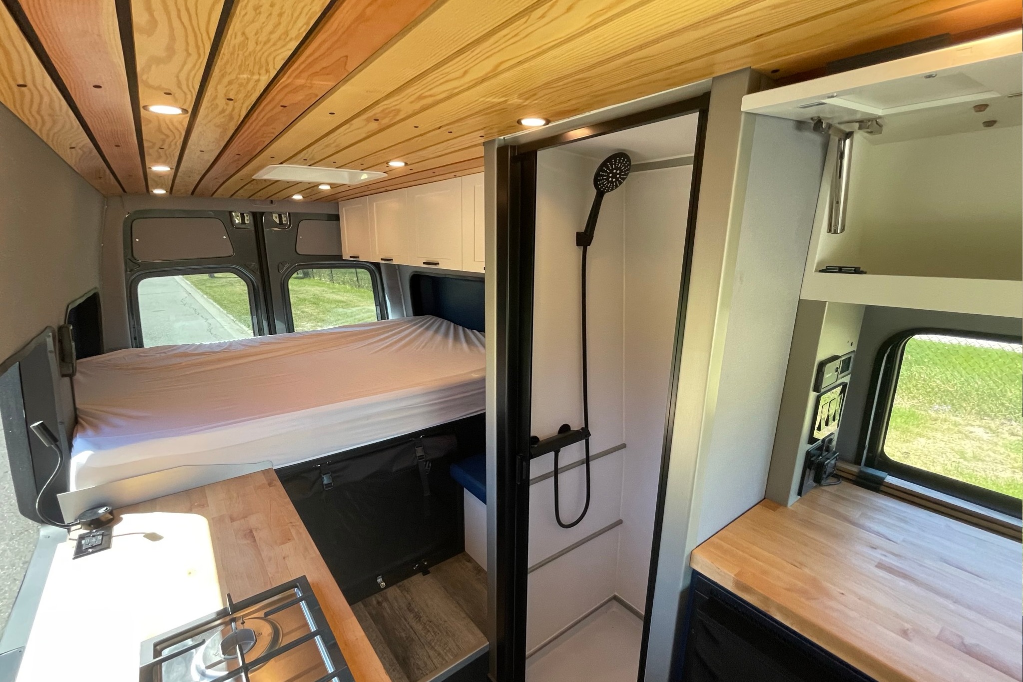 Ben's - Luxury Adventure Van
