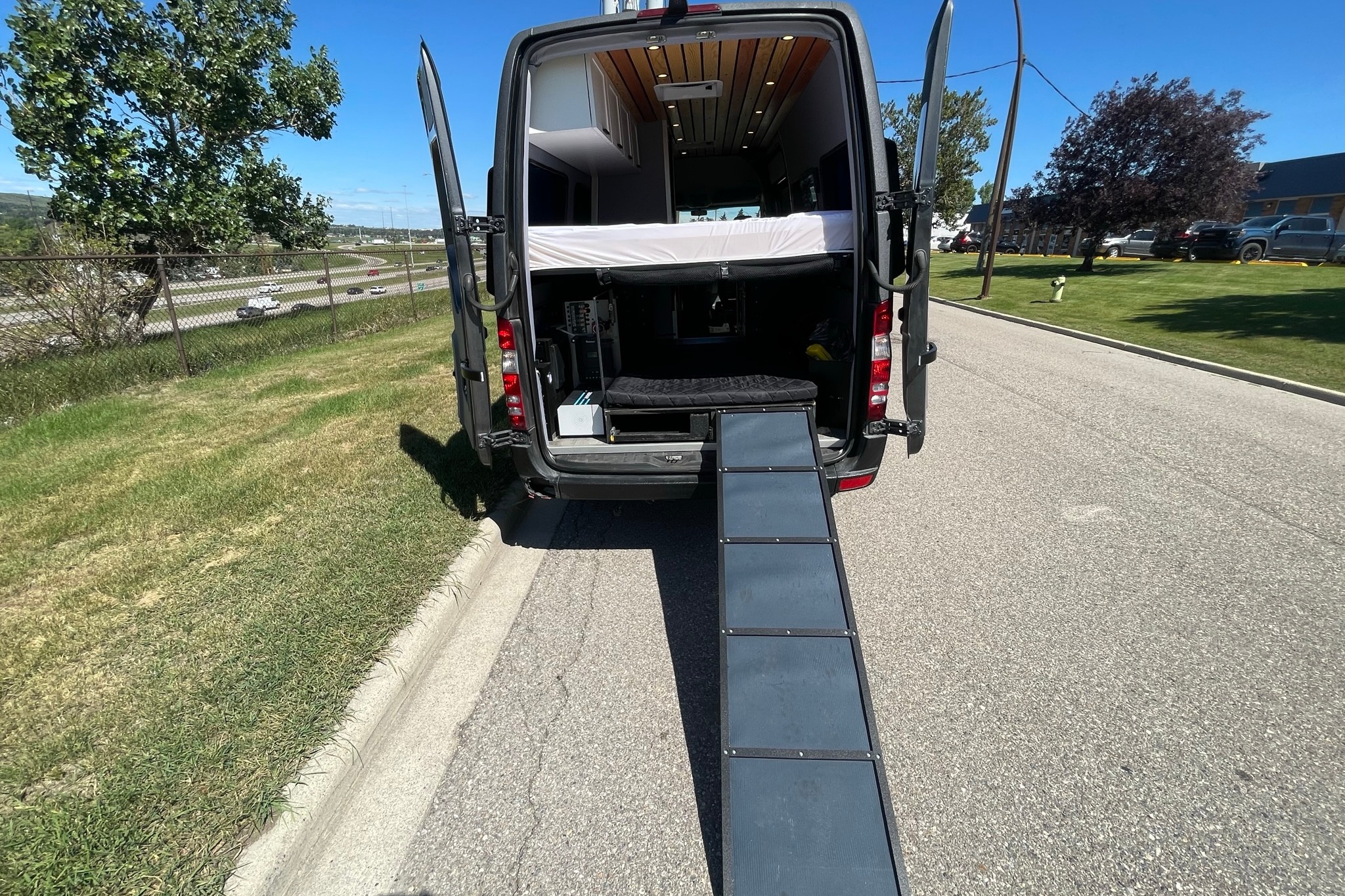 Ben's - Luxury Adventure Van