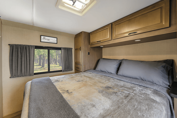 (#6) 30’ Adventure RV – Sleeps 8|Generator|Festival Freindly